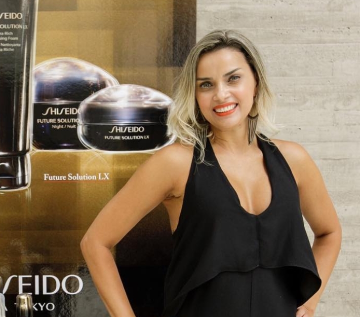 Beauty expert da Shiseido, Fernanda Farias lista três truques para minimizar rugas e olheiras