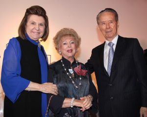 Yolanda Queiroz Com Rejane E Joao Batista Fujita