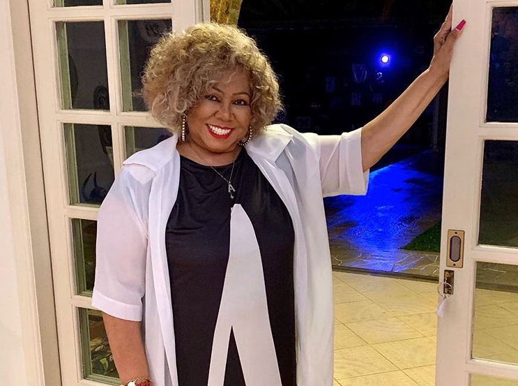 Shopping Cidade Jardim promove live solidária com Alcione