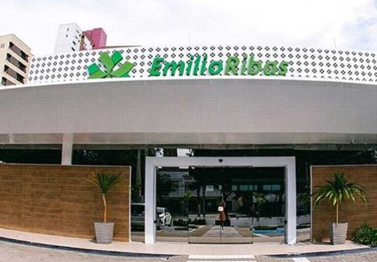Emílio Ribas inicia os atendimentos na unidade situada no Shopping Iguatemi Emílio Ribas inicia os atendimentos na unidade situada no Shopping Iguatemi