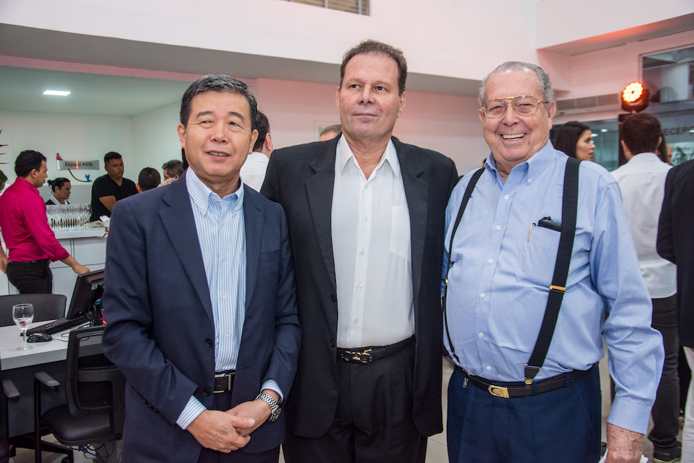 Grupo Carmais retoma as atividades na segunda-feira, dia 8, e planeja inaugurar novas revendas Grupo Carmais retoma as atividades na segunda-feira, dia 8, e planeja inaugurar novas revendas