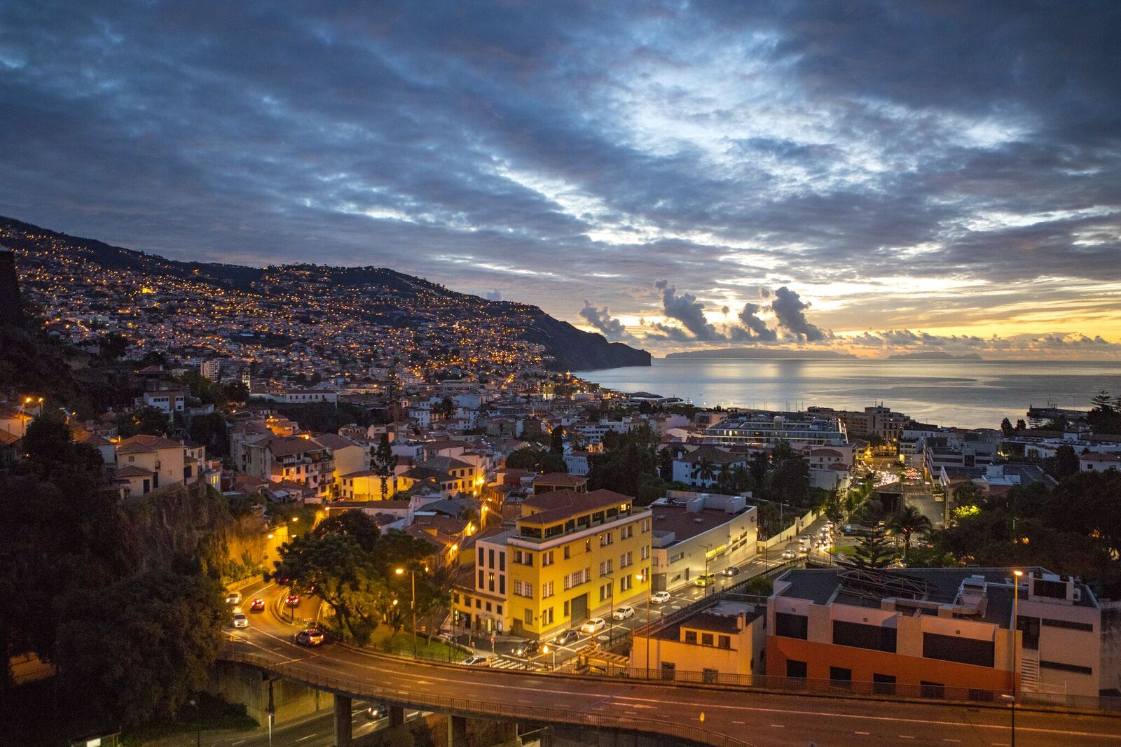 Arquipélago da Madeira inicia retomada e libera viagens entre suas principais ilhas