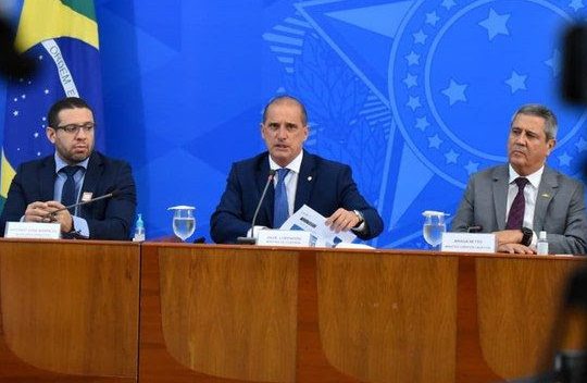 Governo Federal deve fechar parceria com Correios para cadastramento do auxílio emergencial em todo o País