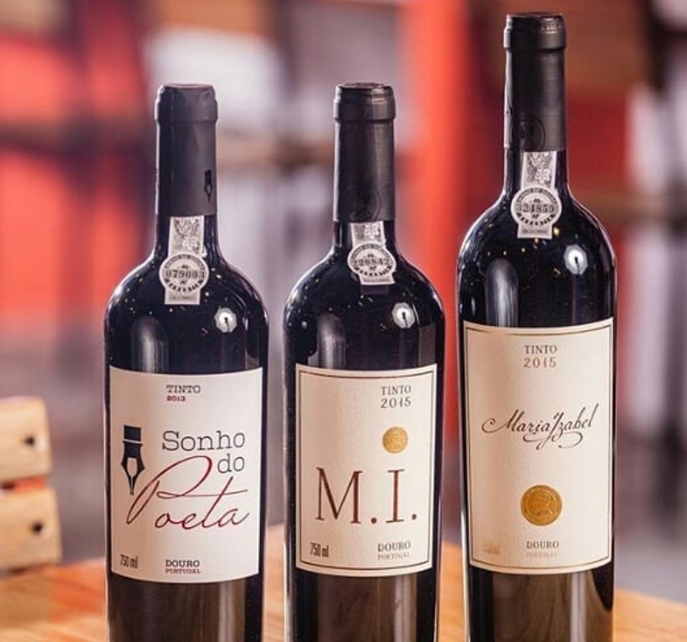 Que tal pedir um bom vinho da Quinta Maria Izabel via delivery?