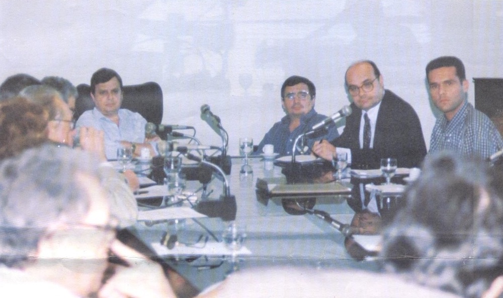 1998 Com O Então Governador Tasso Jereissati, O Então Pr Do Bnb Byron Queiroz, O Então Pr Da Fiec Fernando Cirino, Em Reunião No Palácio Do Cambeba