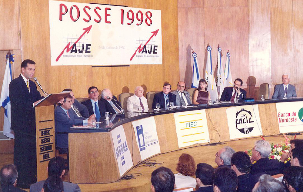 1998 Tomando Posse Como Coordenador Geral Da Aje Fortaleza