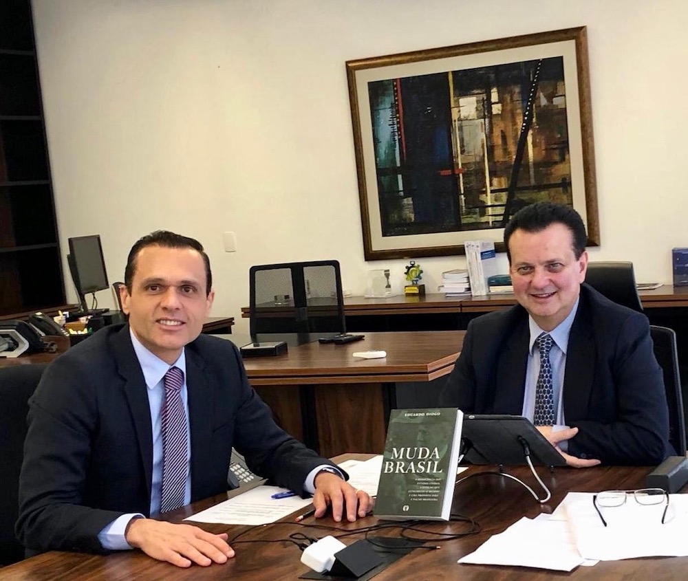 2018 Com O Então Ministro Da Ciência, Tecnologia, Inovação E Comunicação Gilberto Kassab, Em Seu Gabinete Em Brasília Df