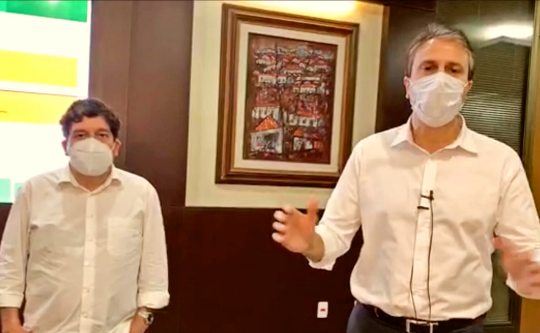 Camilo e Dr. Cabeto comemoraram a redução de casos de Covid-19 no Ceará Camilo e Dr. Cabeto comemoraram a redução de casos de Covid-19 no Ceará