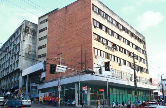 Ministério da Economia espera arrecadar R$ 30 bi com venda de imóveis da União Ministério da Economia espera arrecadar R$ 30 bi com venda de imóveis da União