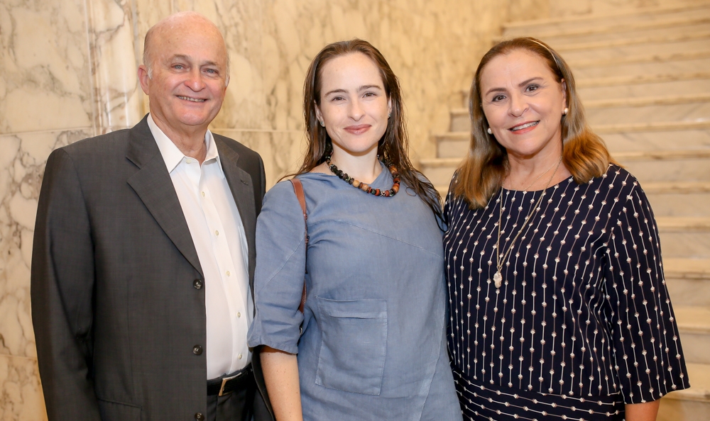 Instituto Beatriz e Lauro Fiuza lança campanha para seguir dando apoio às famílias de alunos