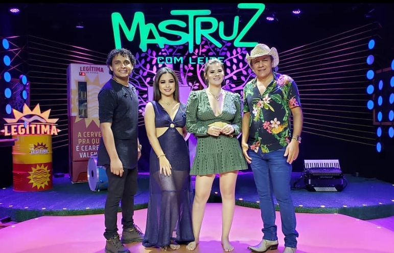 Banda Mastruz com Leite lança nova música, intitulada “Arraiá Virtuá”. Ouça agora! Banda Mastruz com Leite lança nova música, intitulada “Arraiá Virtuá”. Ouça agora!