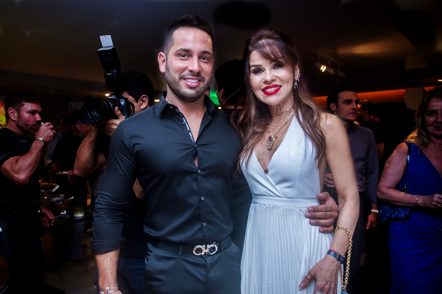 Veri Bessa e Zildinha Pessoa estão nos últimos ajustes para abrir a primeira loja física da VB Home