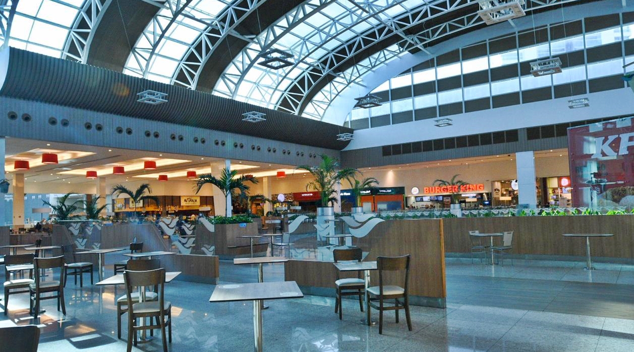 Restaurantes dos Shoppings RioMar investem em promoções para atrair a clientela