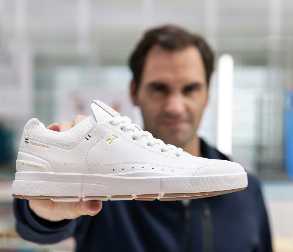 Roger Federer lança tênis de couro vegano com marca suíça Roger Federer lança tênis de couro vegano com marca suíça