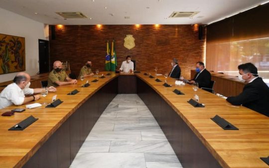 José Sarto prestigia novo comandante da 10ª RM em evento no Palácio da Abolição