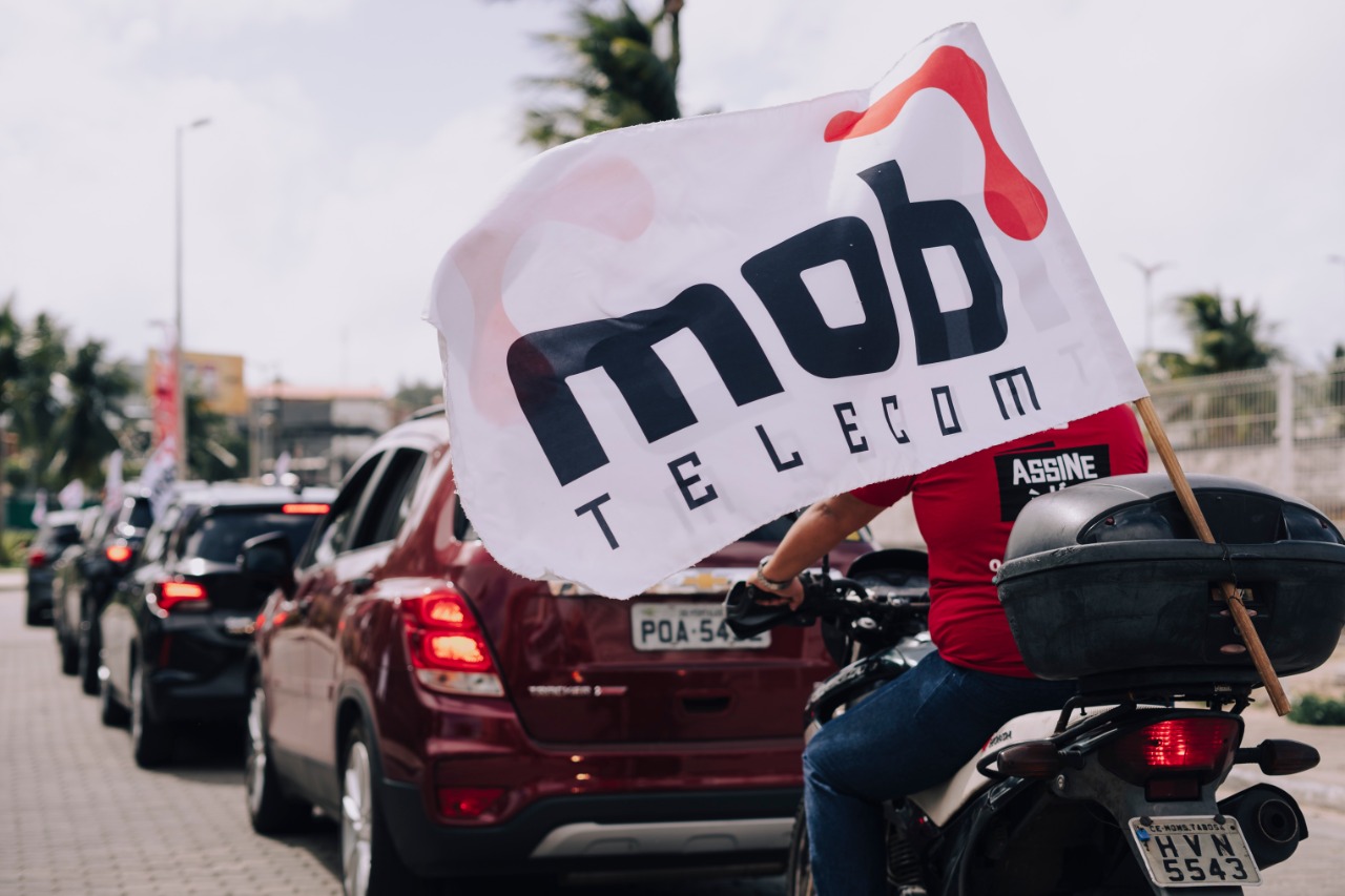 Mob Telecon celebra a expansão por bairros de Fortaleza com carreata