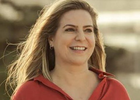 Luizianne Lins é mais uma cearense confirmada na equipe de transição do governo Lula Luizianne Lins é mais uma cearense confirmada na equipe de transição do governo Lula