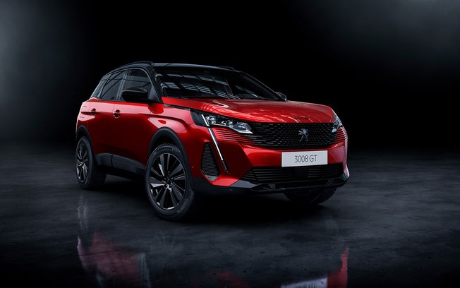 Prestes a aportar em 2021, Peugeot 3008 já aparece de visual enxuto e itens novos