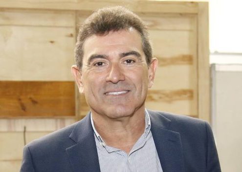 Alexandre Pereira declara apoio à candidatura de José Sarto e Élcio Batista Alexandre Pereira declara apoio à candidatura de José Sarto e Élcio Batista