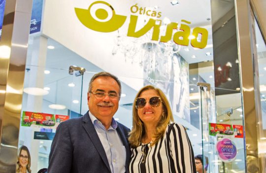 Assis Cavalcante impulsiona a expansão da rede Óticas Visão em Fortaleza