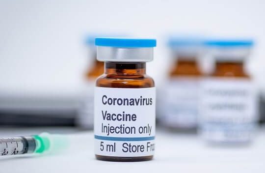 Governo zera alíquota de importação de vacinas e insumos para combate à Covid