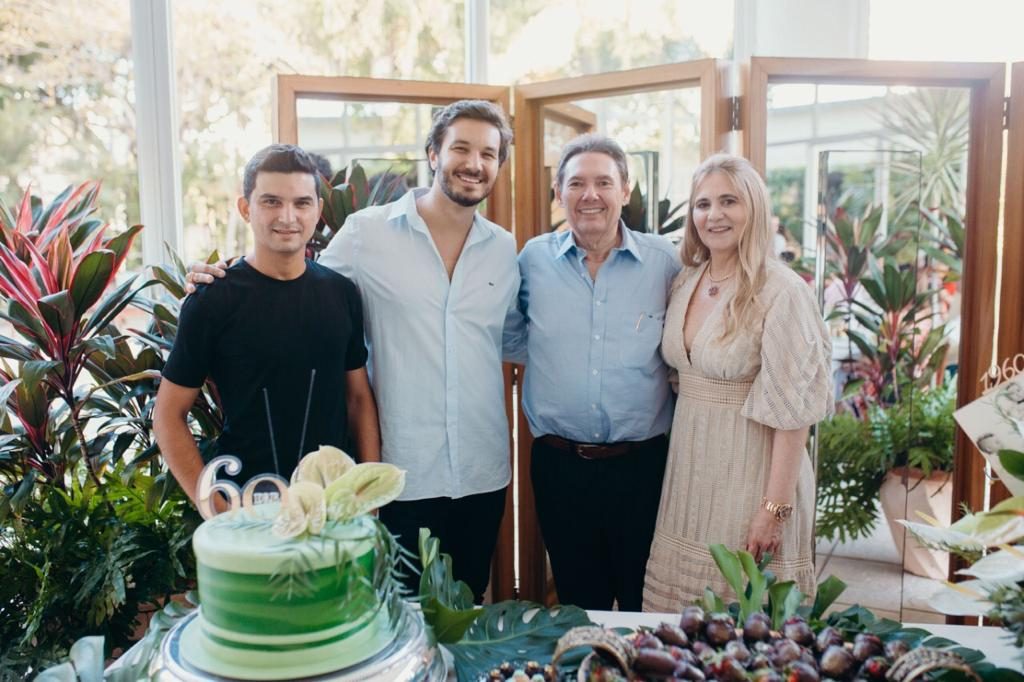 
				Paulo Rodrigo, Levi Castelo Branco, Ivens Jr. e Morgana Dias Branco
				