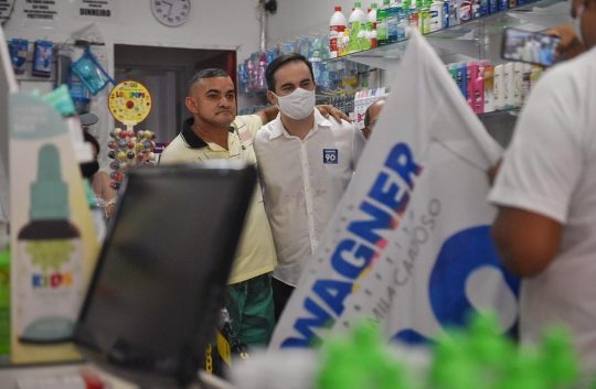 Capitão Wagner conversa com integrantes da pesca e da hotelaria nesta terça-feira