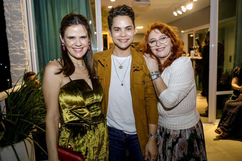 Niedja Bezerra, Antonio Felipe E Gladis Sido (2)