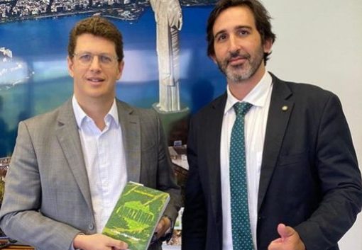 Lucas Fiuza e Ricardo Salles querem acelerar as concessões dos Parques Nacionais de Ubajara e Jericoacoara Lucas Fiuza e Ricardo Salles querem acelerar as concessões dos Parques Nacionais de Ubajara e Jericoacoara