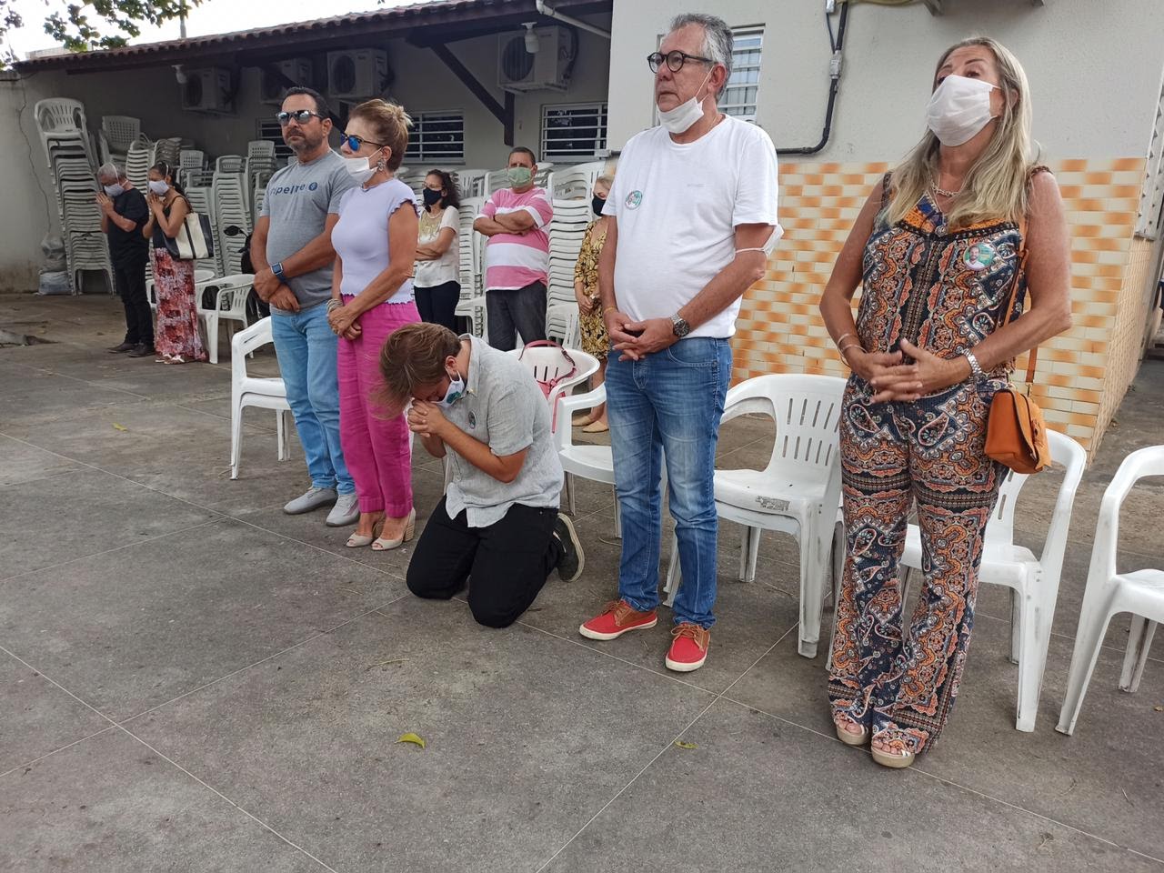 Cláudio Nelson celebra a nova idade com benção na Igreja do Hospital Militar de Fortaleza