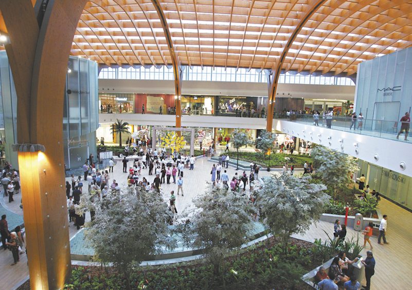 Campanha de Natal do Iguatemi vai sortear R$ 200 mil em vales compras Campanha de Natal do Iguatemi vai sortear R$ 200 mil em vales compras