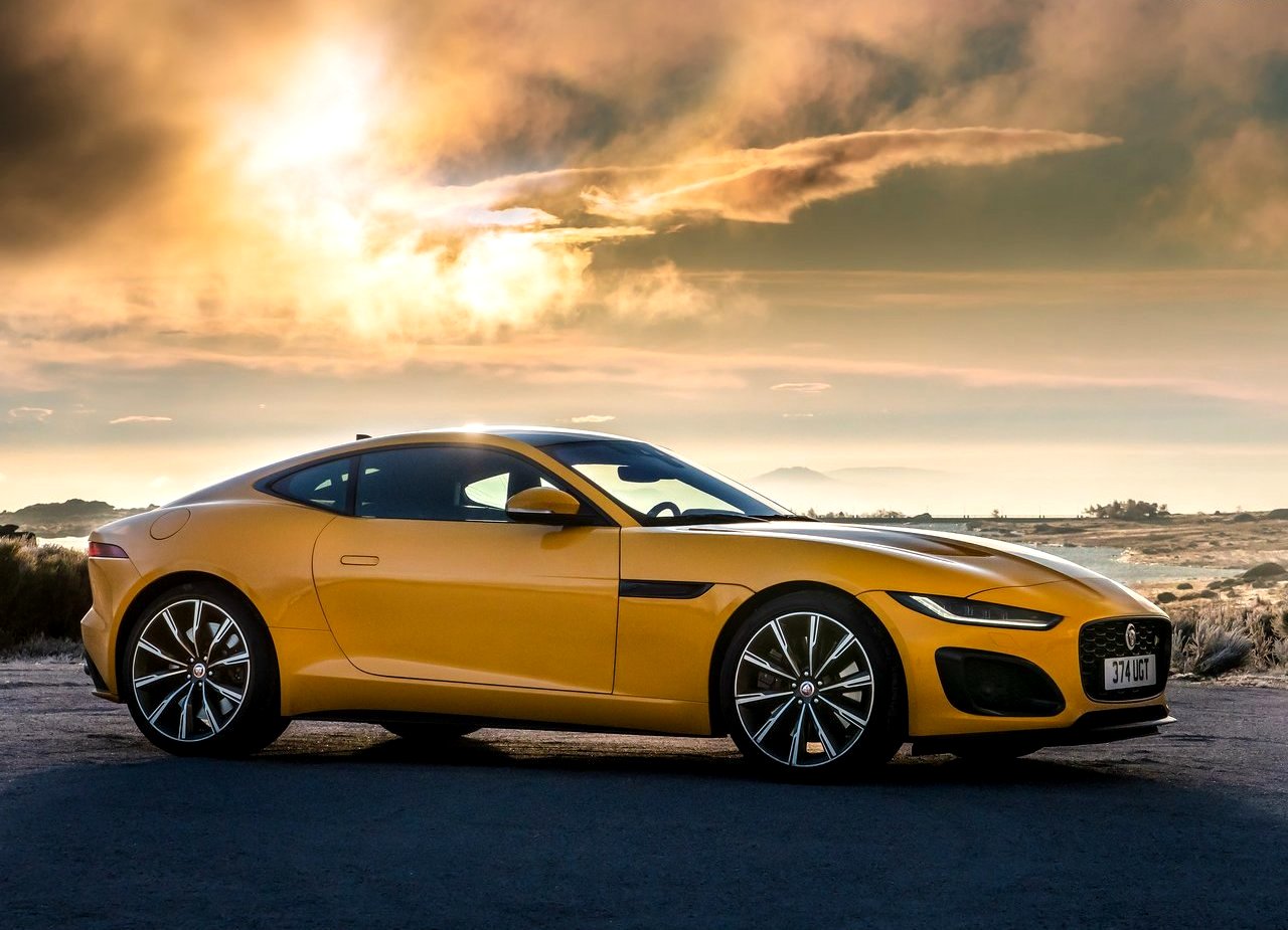 Renovado, Jaguar F-Type 2021 chega ao Brasil com disposição