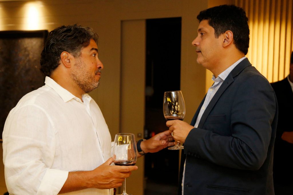 
				Leandro Vasquez E Bruno Queiroz 2
				