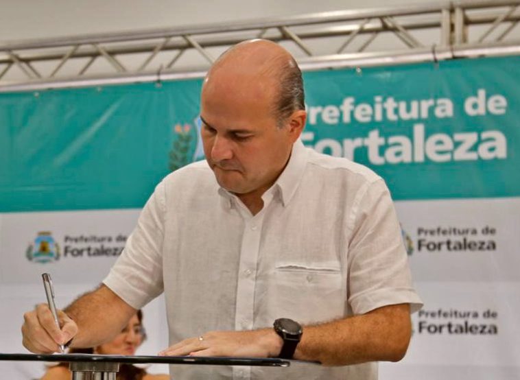 Roberto Cláudio envia mensagem à CMFor visando criar o Estatuto Municipal de Promoção da Igualdade Racial