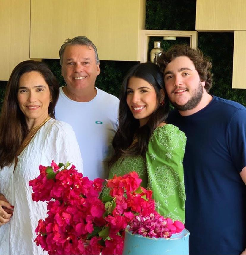 Maria Eduarda Pontes festeja suas 21 primaveras durante o fim de semana