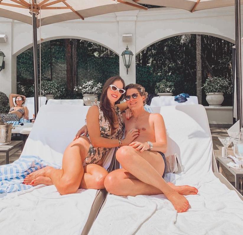 Marcella e Eugênio Porto brindam seus 15 anos de casados em roteiro de puro charme