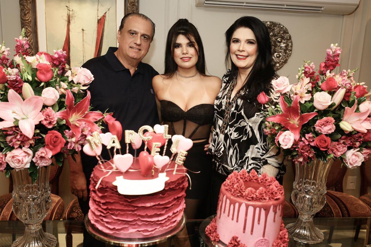 Max e Sellene Câmara armam superfesta para celebrar a nova idade de Marcelle Câmara