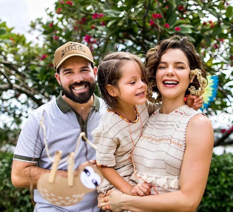 Paulinha Sampaio e Felipe Rocha celebram os cinco anos de Bento