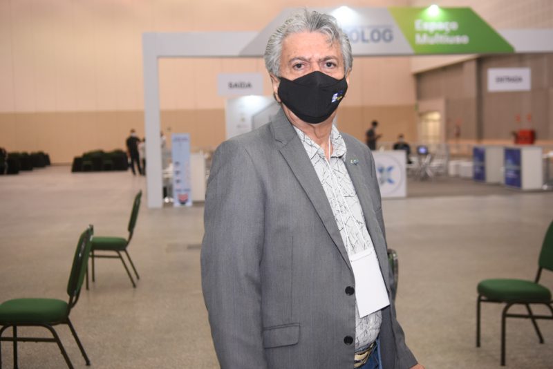 Em formato híbrido - Enid Câmara pilota a abertura da edição de15 anos da Expolog no Centro de Eventos do Ceará