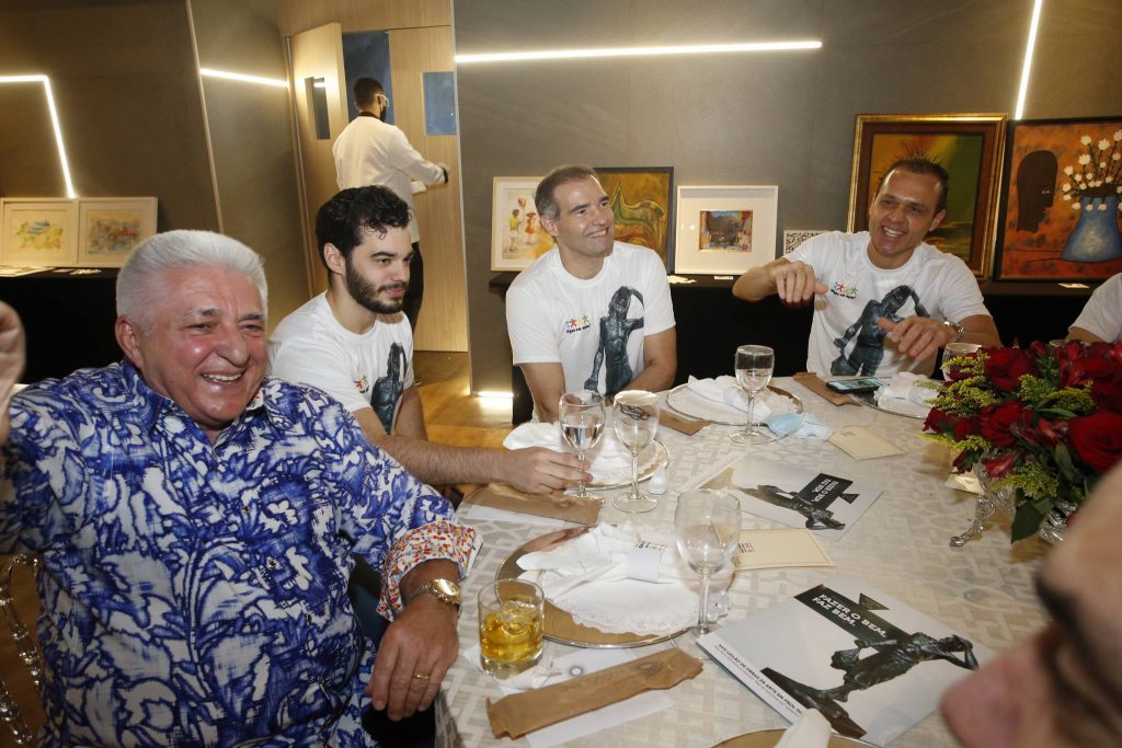 Deusmar Queiros, Fernando Henrique E Luiz Eduardo Figueiredo E Eduardo Diogo