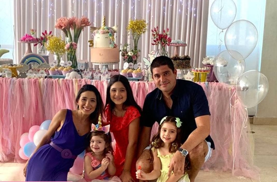 Leonardo e Renata Marinho celebram os três anos de Olívia