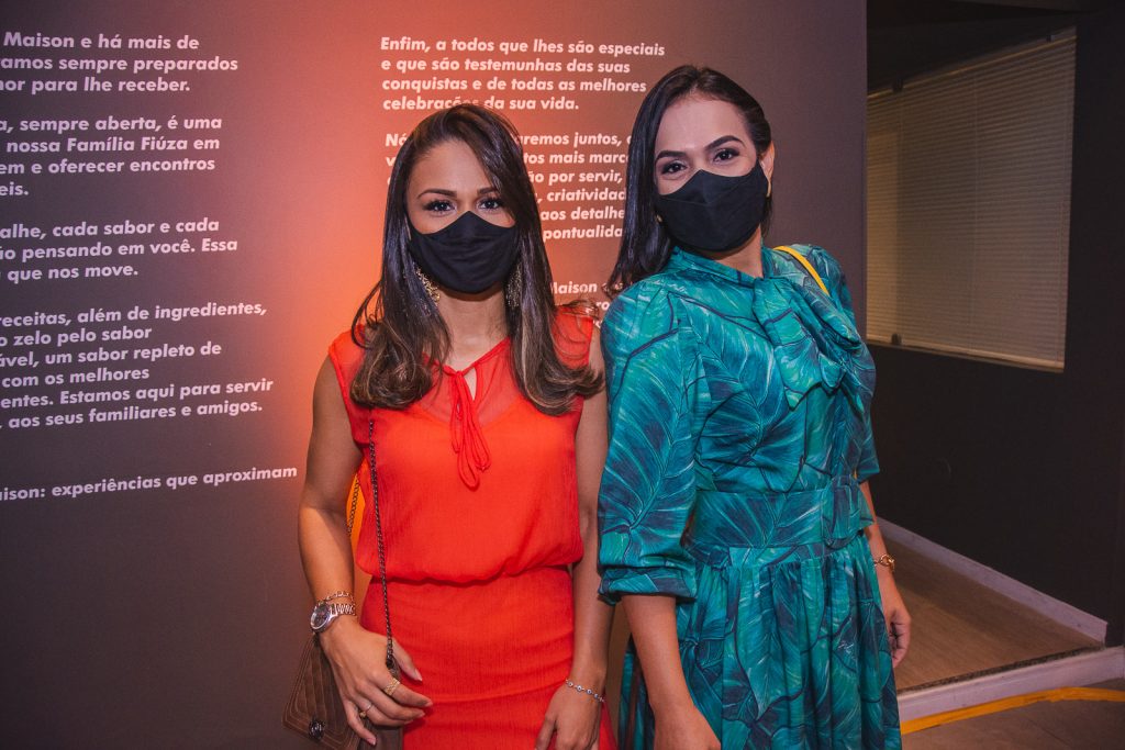 Ingrid Baracho E Jardenia Siqueira