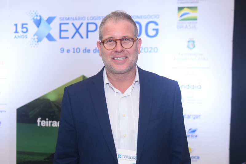 Em formato híbrido - Enid Câmara pilota a abertura da edição de15 anos da Expolog no Centro de Eventos do Ceará