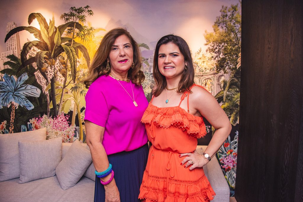 Joria Araripe E Ticiana Brigido