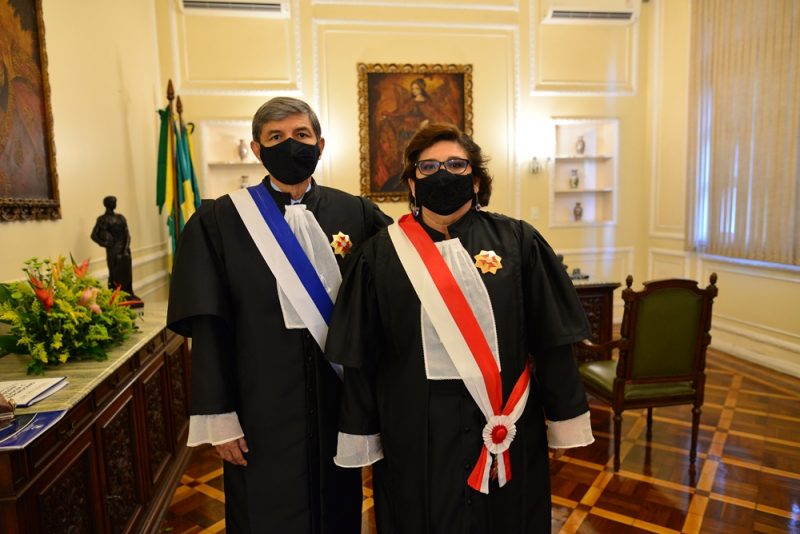 Solenidade - Desembargadora Regina Gláucia Nepomuceno é empossada presidente do TRT/CE