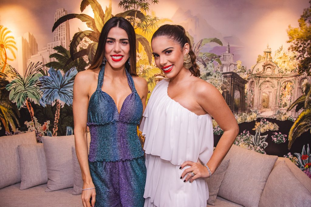 Juliana Cordeiro E Nicole Vasconcelos