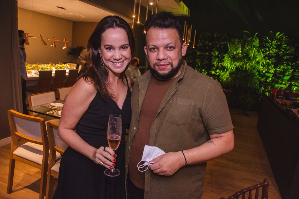 Manu Bezerra E Roberto Alves