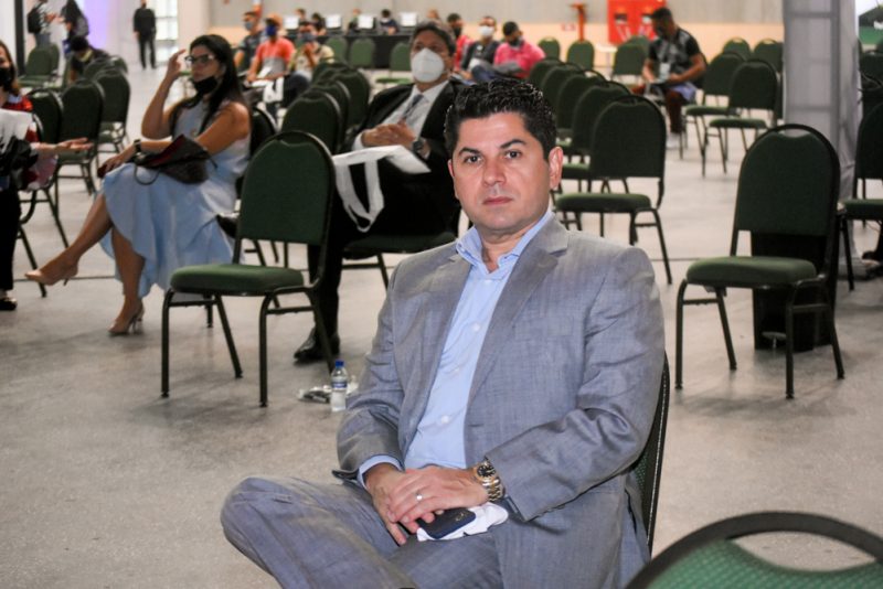 Em formato híbrido - Enid Câmara pilota a abertura da edição de15 anos da Expolog no Centro de Eventos do Ceará