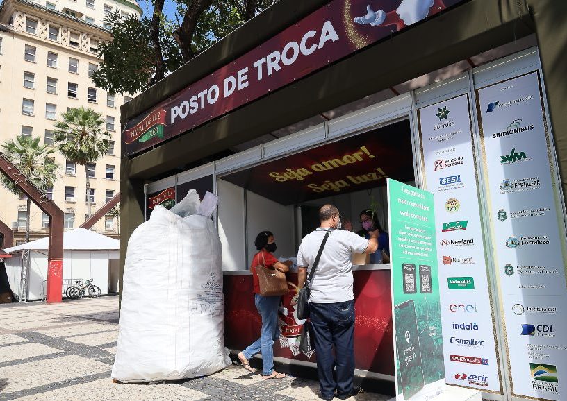 Ceará Natal de Luz lança aplicativo de georreferenciamento para monitorar plantio e desenvolvimento das mudas Ceará Natal de Luz lança aplicativo de georreferenciamento para monitorar plantio e desenvolvimento das mudas