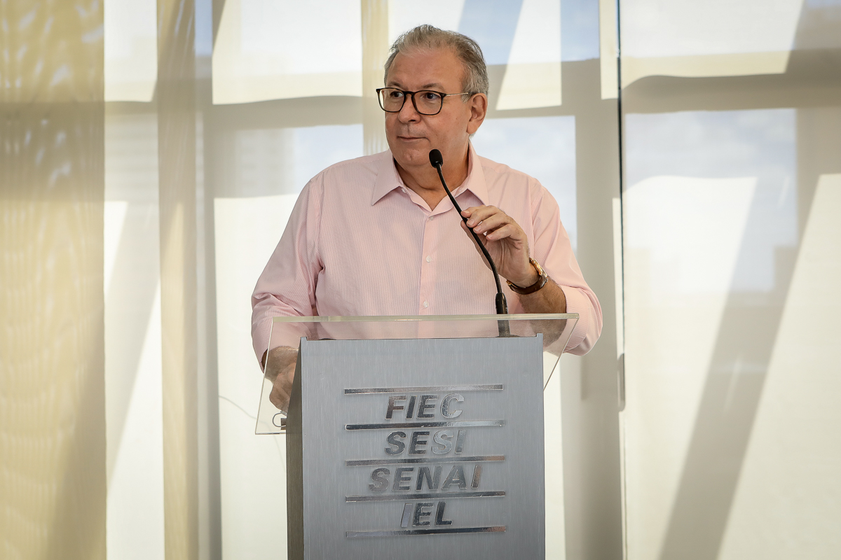Ricardo Cavalcante participa de debate sobre a relevância da reforma tributária Ricardo Cavalcante participa de debate sobre a relevância da reforma tributária